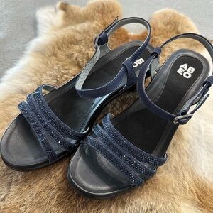 ABEO Sandal